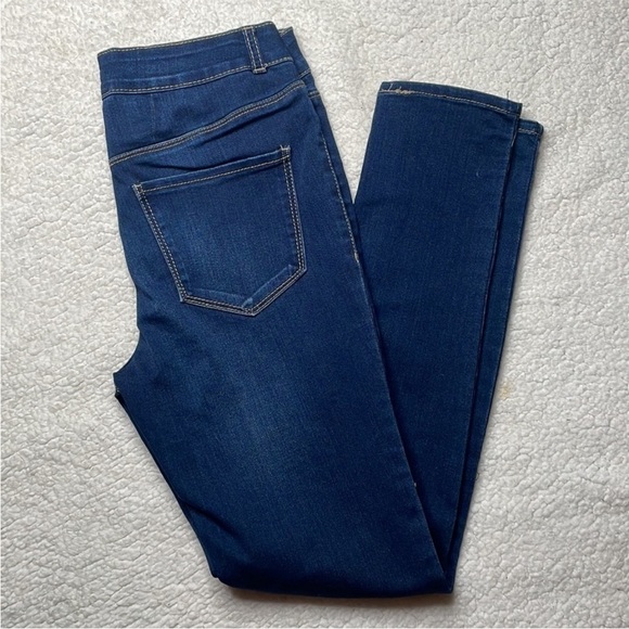 Simply Styled Soft Comfy Denim Dark wash Jeans Size 8 - Picture 4 of 9